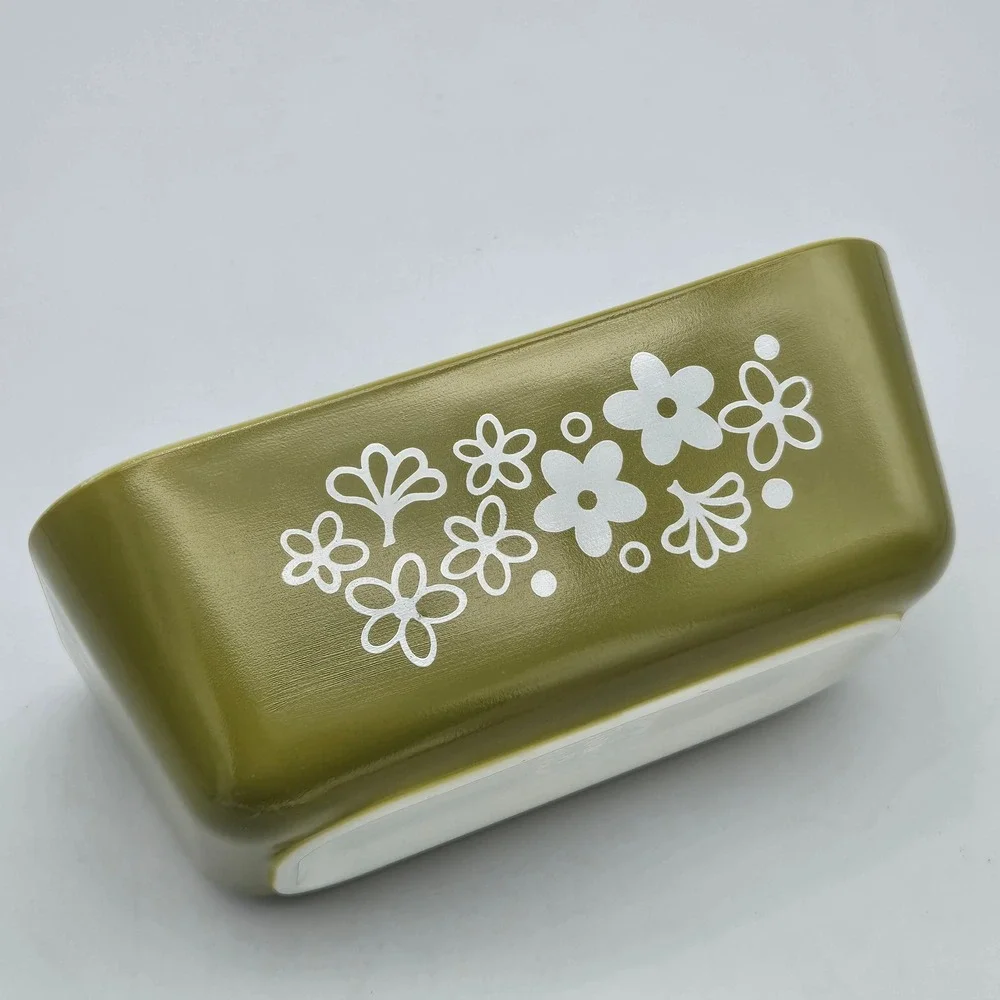 Vintage Pyrex Spring Blossom Refrigerator Dish 502 Crazy Daisy 1.5 Pt No Lid